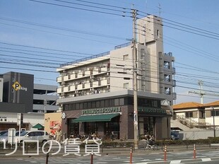 日之出ビル箱崎の物件外観写真